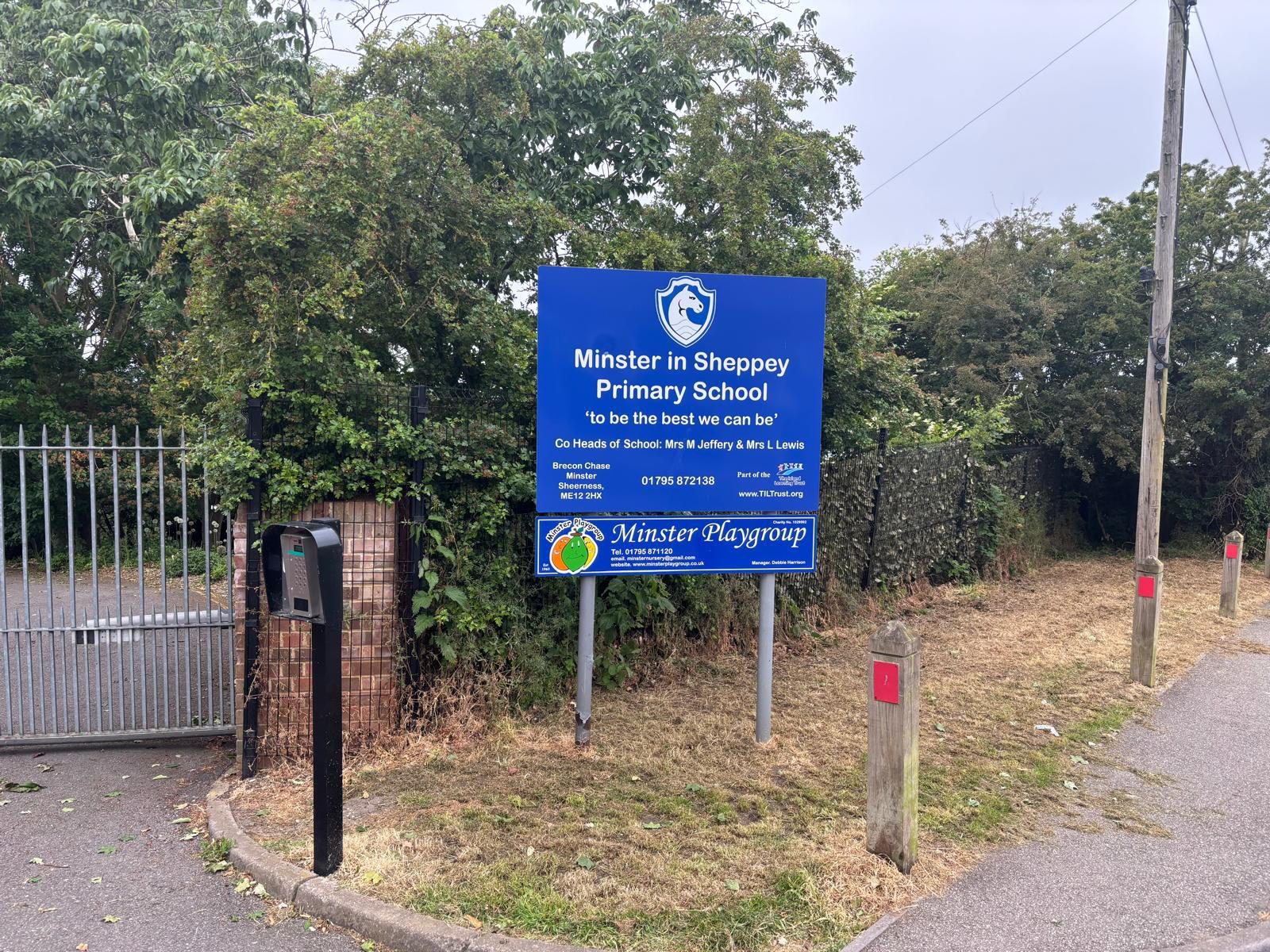 Minster in Sheppey Primary School entrance